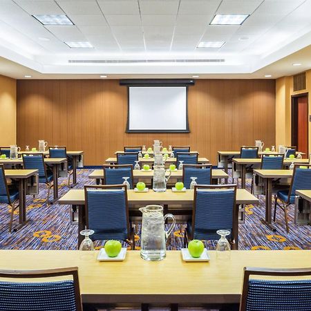 Courtyard By Marriott Houston Galleria Εξωτερικό φωτογραφία