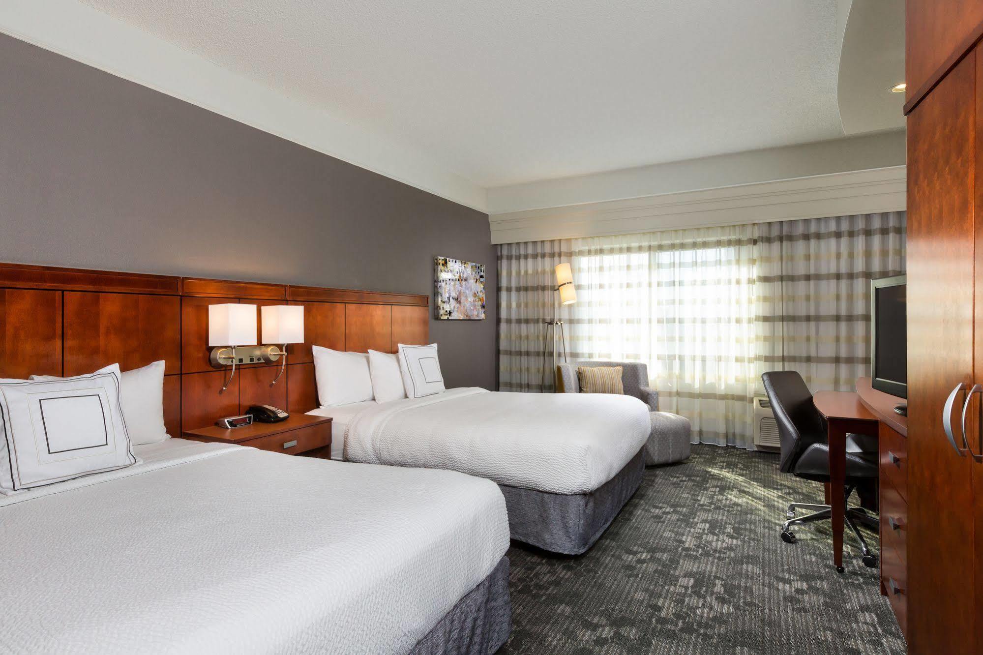 Courtyard By Marriott Houston Galleria Εξωτερικό φωτογραφία
